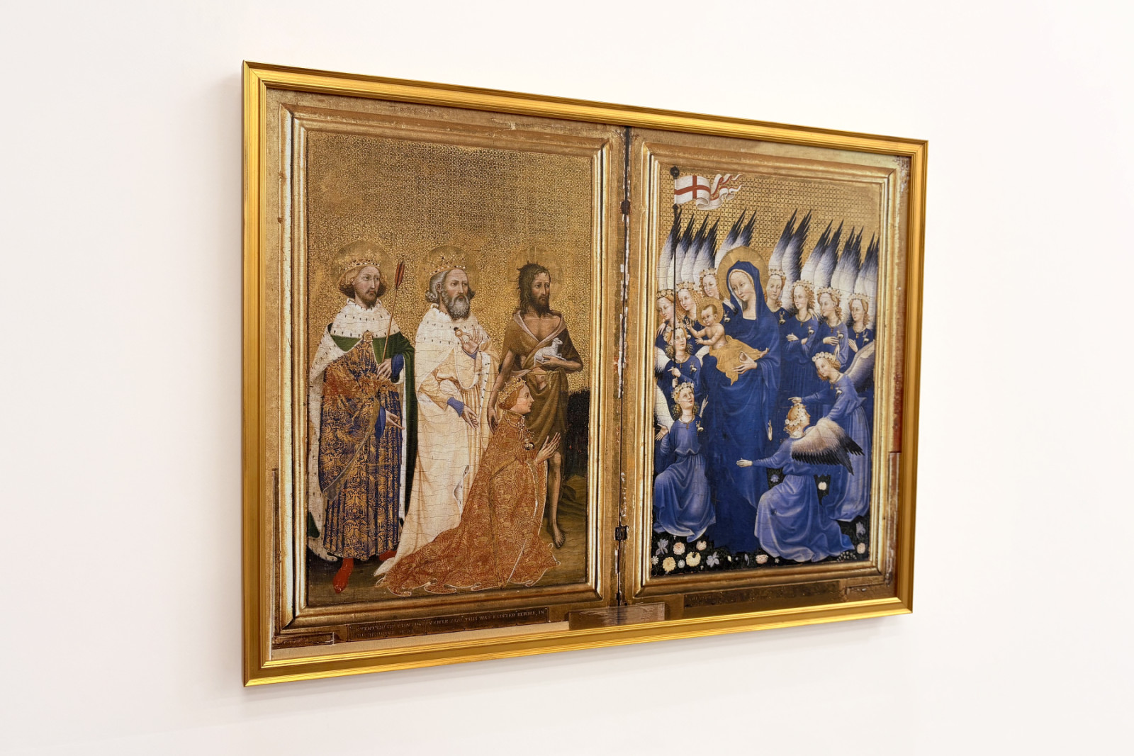 Richard II. wird der Jungfrau und dem Kind von seinem Schutzpatron Johannes dem Täufer und den Heiligen Edward und Edmund vorgestellt, ca. 1395-99 - Master of the Wilton Diptych