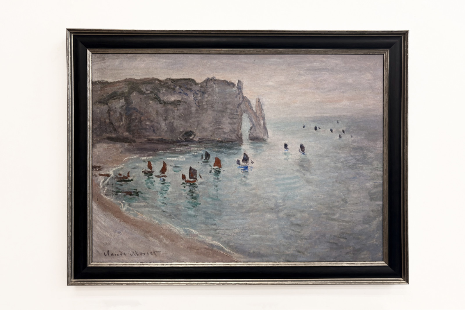 Etretat, Porte d’Aval: Fischerboote verlassen den Hafen - Claude Monet