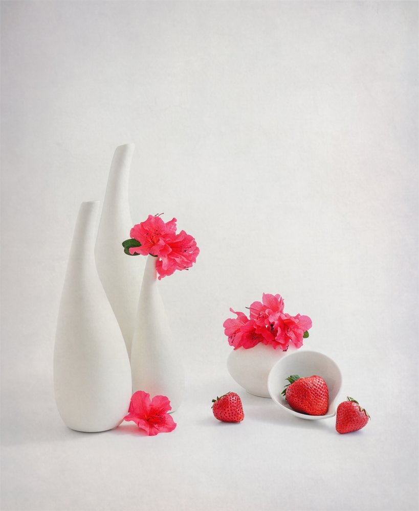 Frische Erdbeeren Rosa Blumen von Alice Sheng