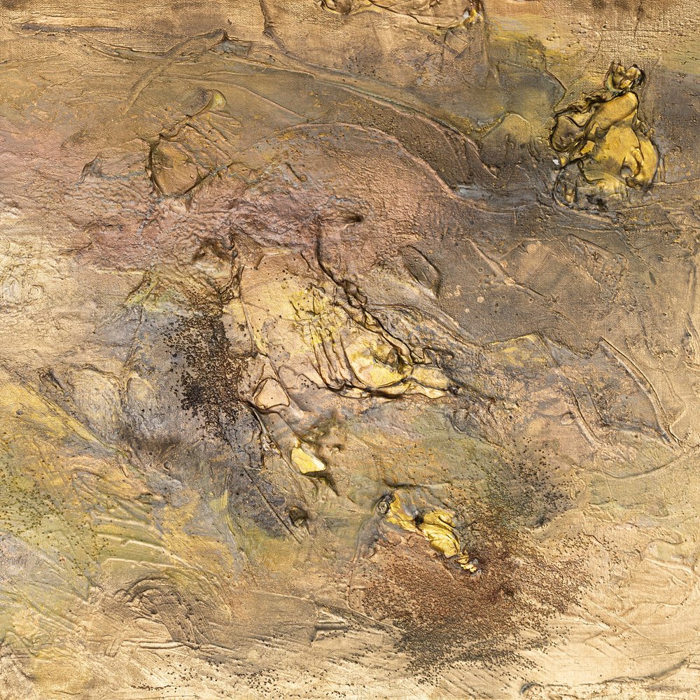 Goldener Reiterrelief von Anete Purina-Purite