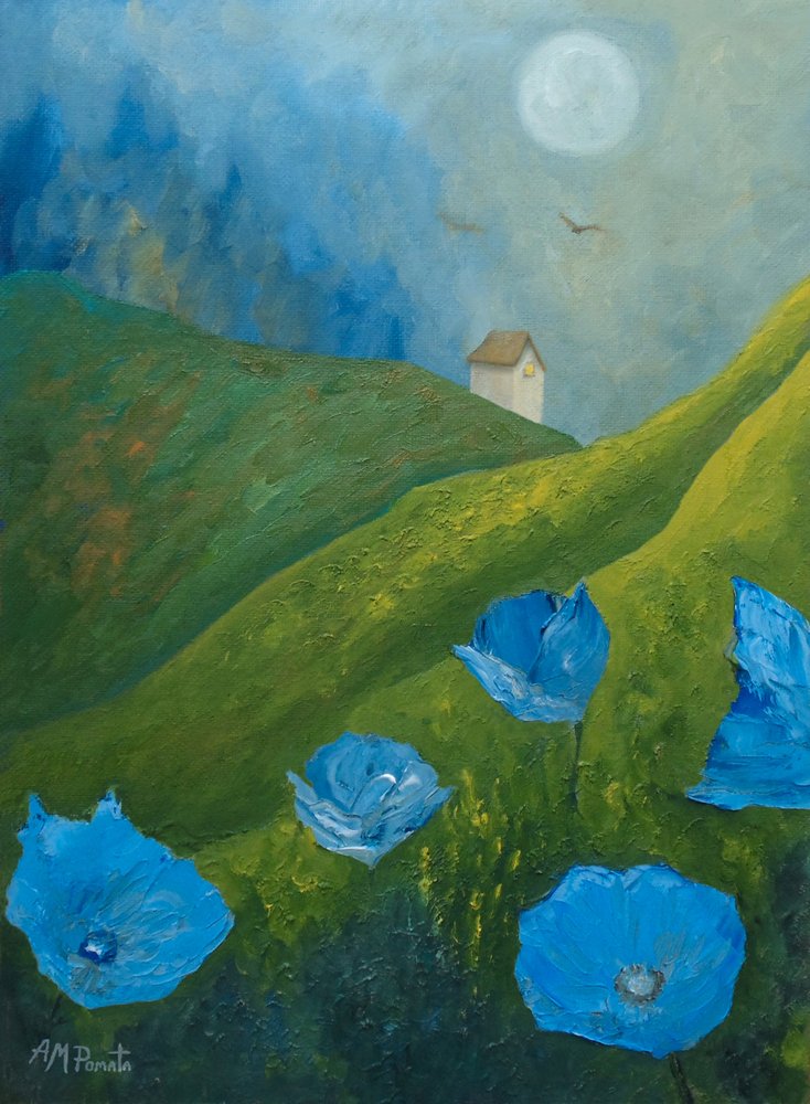 Blaue Mohnblumen auf mondbeschienenen Hügeln von Angeles M. Pomata