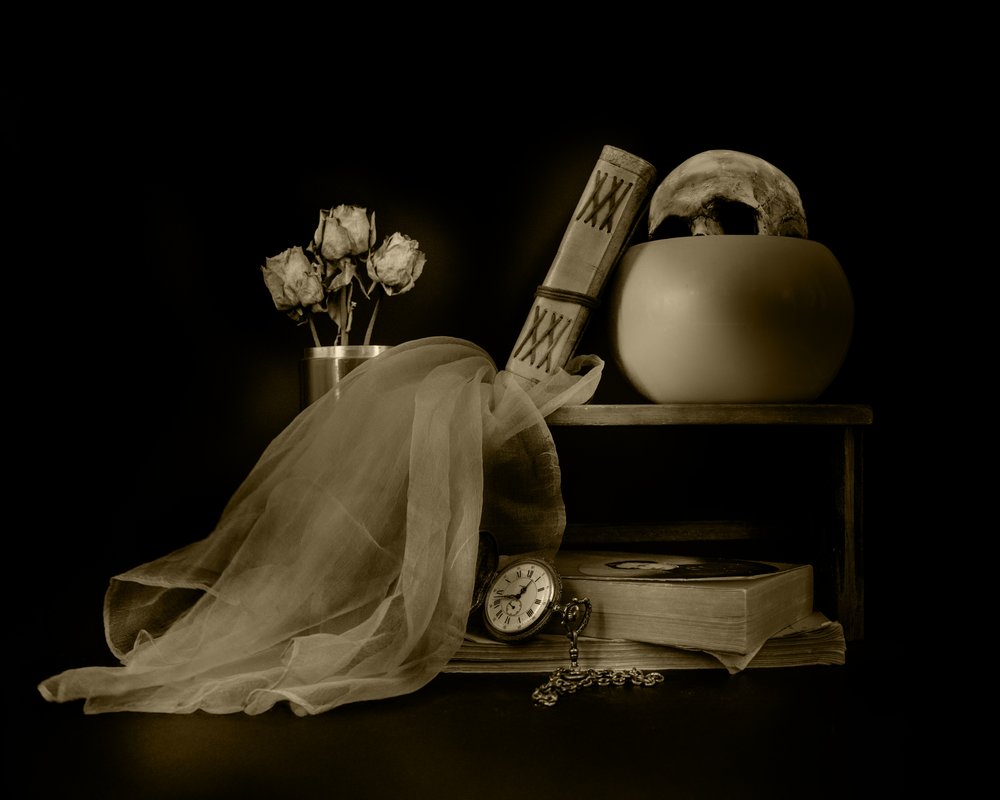 Memento Mori Stillleben von Christine SUISSIA