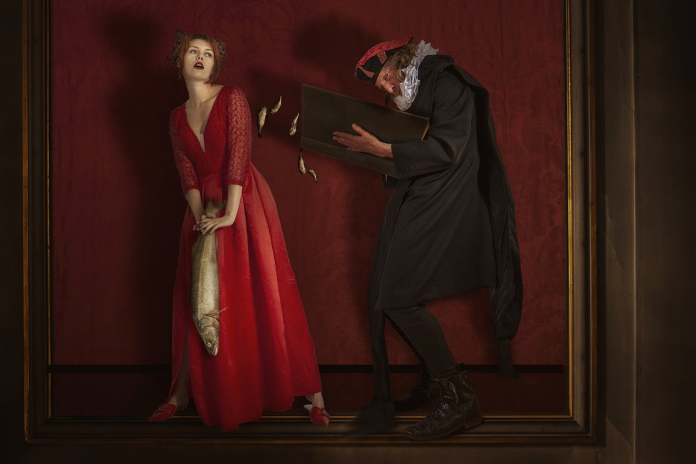 Rotes Kleid Fischgeschichte von Christine von Diepenbroek