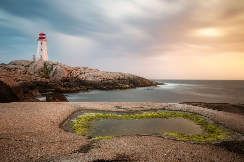 Küstenleuchtturm Sonnenuntergang von Christoph Schaarschmidt