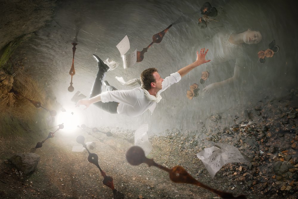 Durch die Zeit fallen von Christophe Kiciak