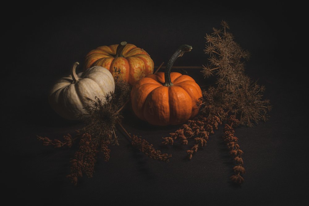 Rustikale Herbstkürbisse von Cicek Kiral