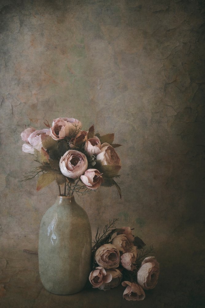 Weiches Blumenstillleben von Cicek Kiral