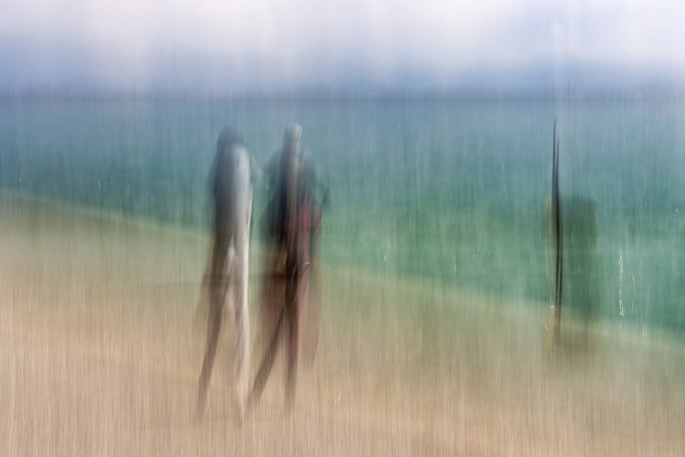 Verschwommene Strandfiguren von Franco Tessarolo