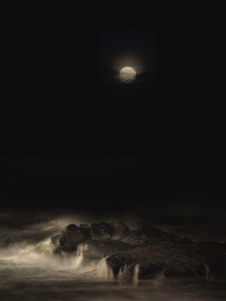 Nebliges Mondmeeresbild von Jeffrey Hummel