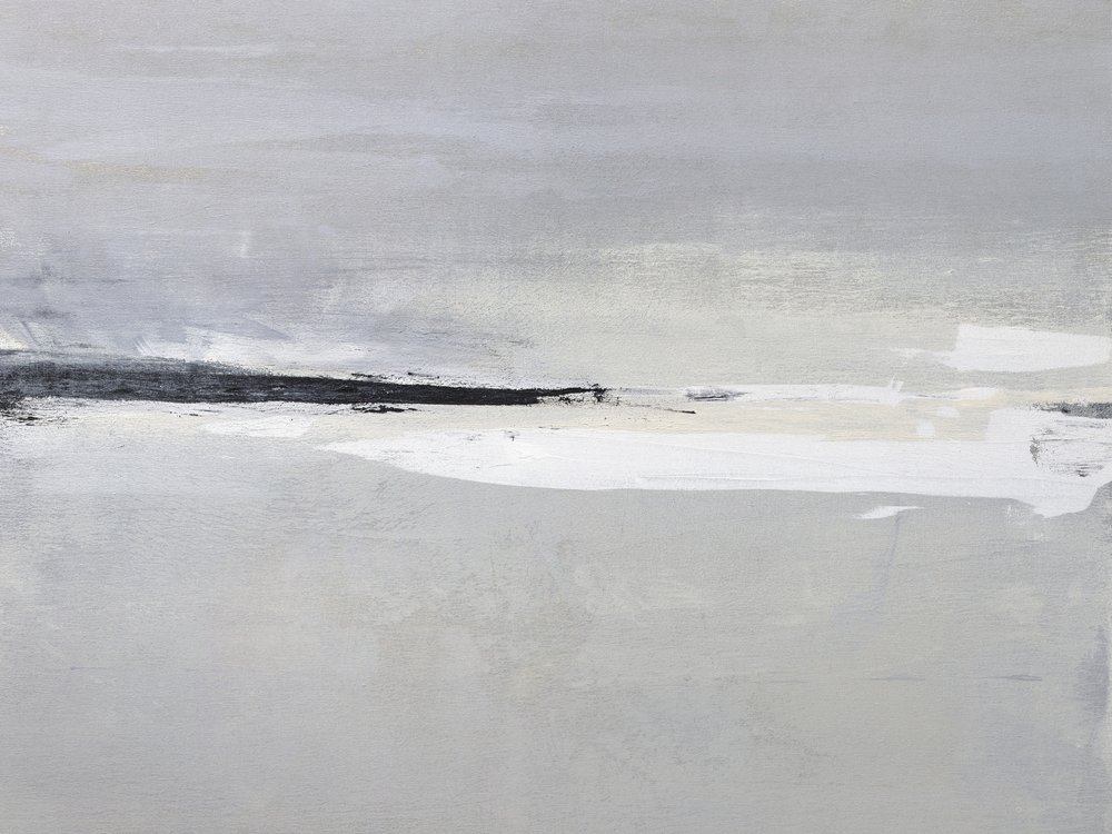 Gelassener Horizont mit Weichen Grauen und Weißen Tönen von Julia Contacessi
