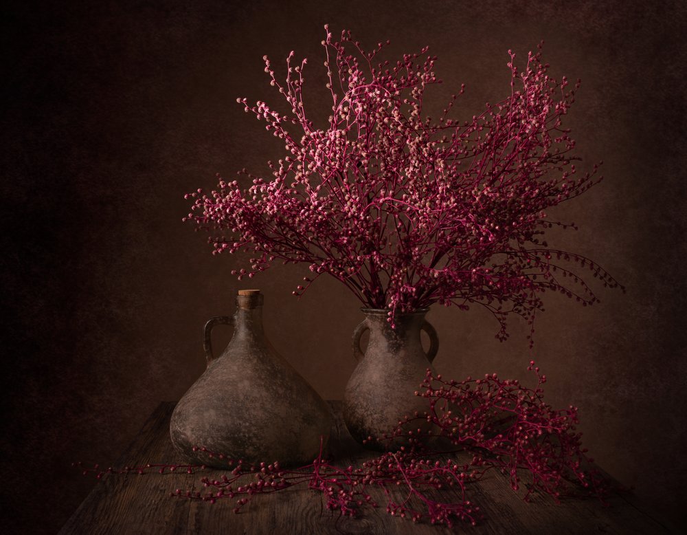 Stimmungsvolle Magenta Zweige von Margareth Perfoncio