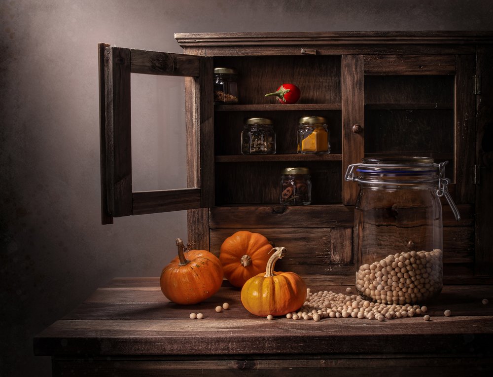 Rustikale Herbstvorratskammer von Margareth Perfoncio