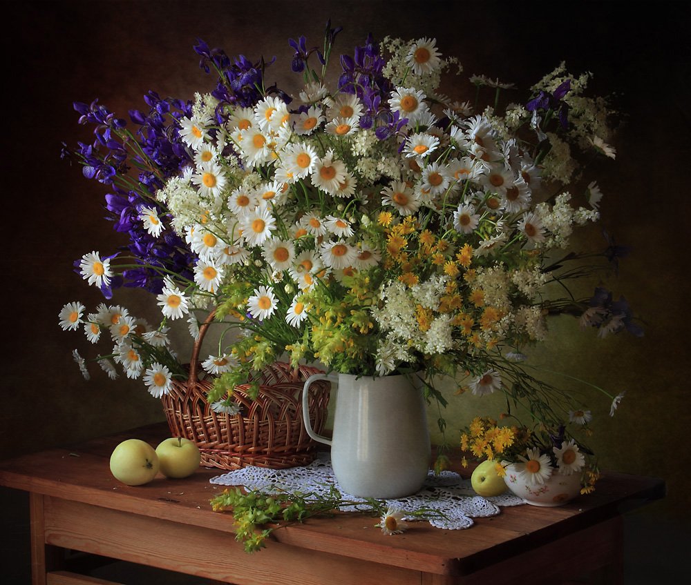 Sommer-Wildblumen-Stillleben von Tatyana Skorokhod