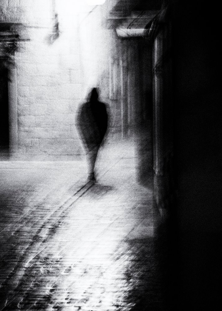 Geheimnisvoller Straßenbummel von Tito Mindoljevic