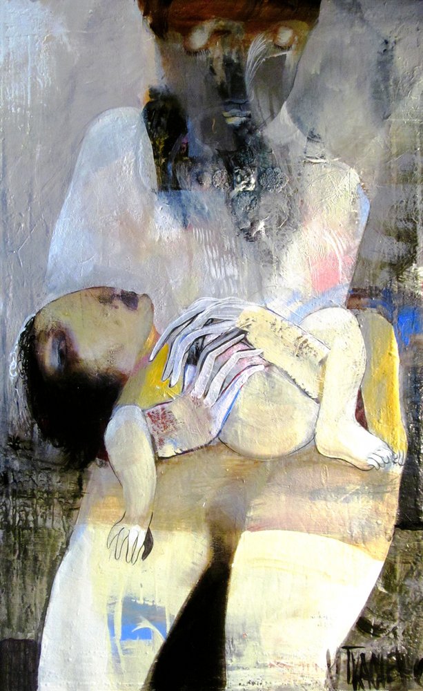 Zärtliche Umarmung der Mutter von Victor Tkachenko