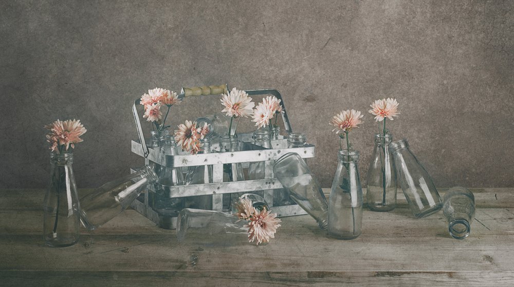 Vintage Blumenflaschen von chenyi wang
