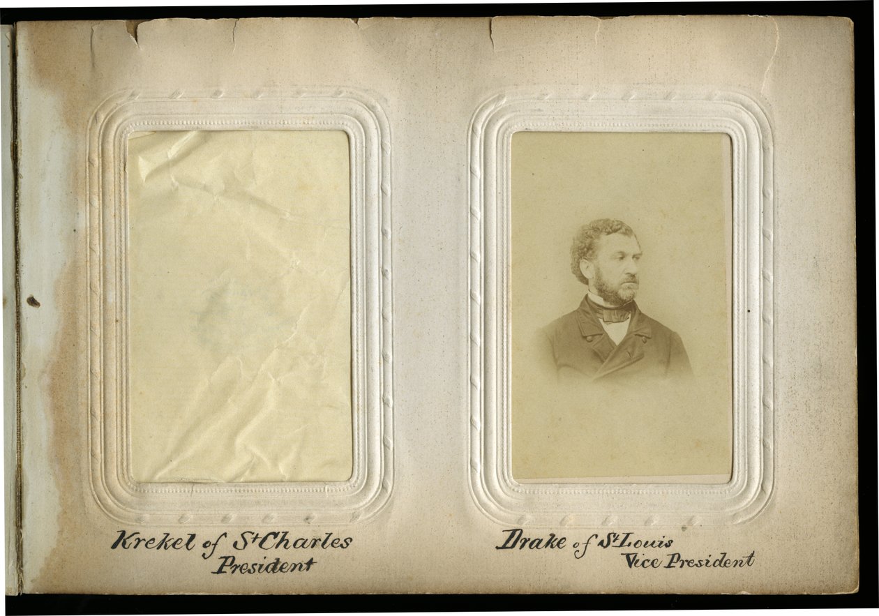 Missouri Verfassungskonvention von 1865 Albumseite mit Charles D. Drake von Unknown