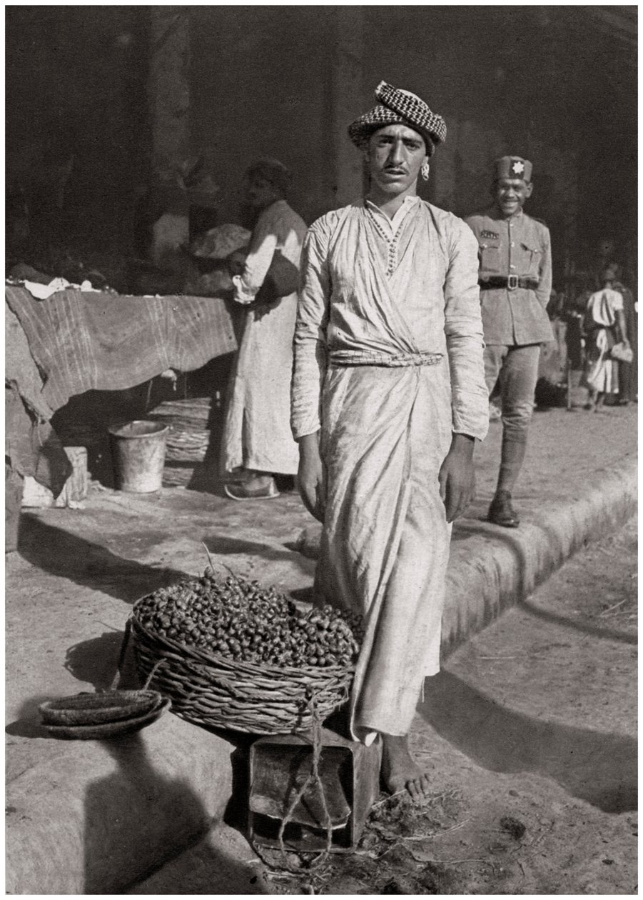 Ein kleiner Handel, der wenig Gewinn bringt, Irak, 1925 von A. Kerim