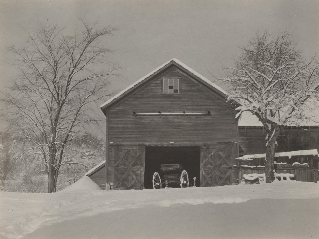 Scheune & Schnee von Alfred Stieglitz