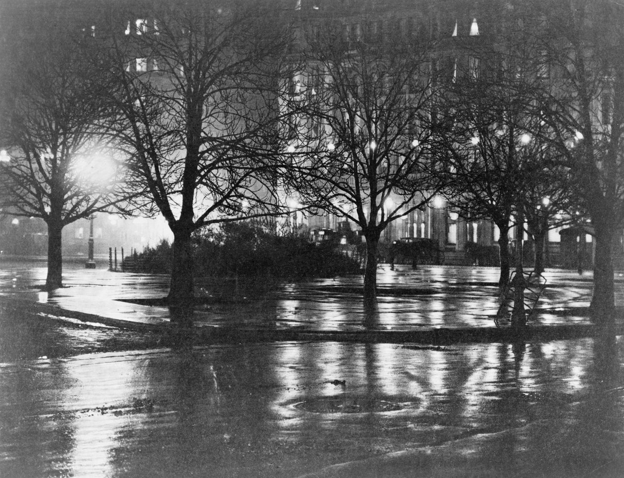 Reflexionen, Nacht, New York, ca. 1898 von Alfred Stieglitz