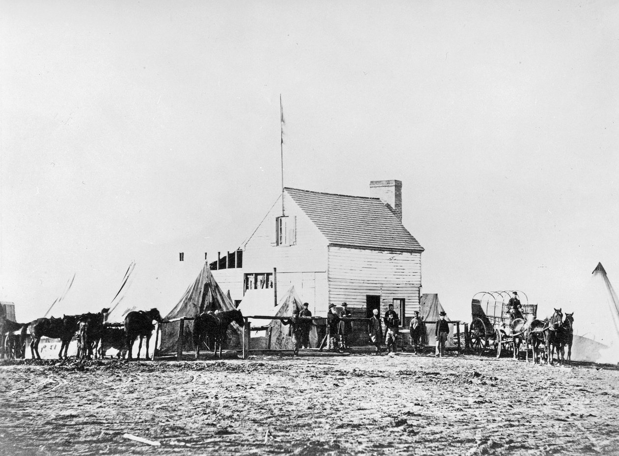 Hauptquartier der Sanitätskommission, Brandy Station, Virginia, 1863 von American Photographer