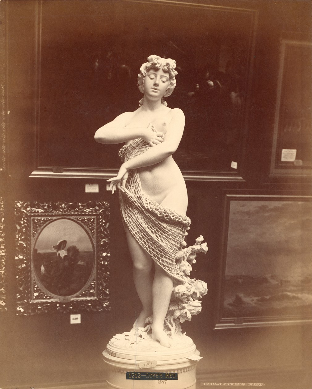 Liebesnetz, Italienische Ausstellung, Centennial International Exhibition, 1876 von American Photographer