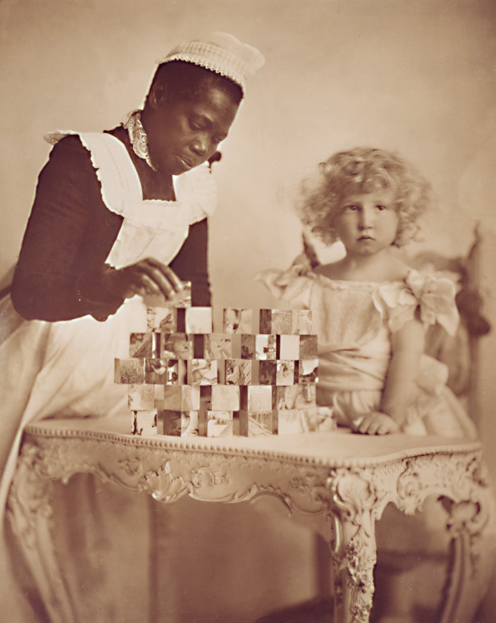 Maid DeAh, ca. 1900 von American Photographer