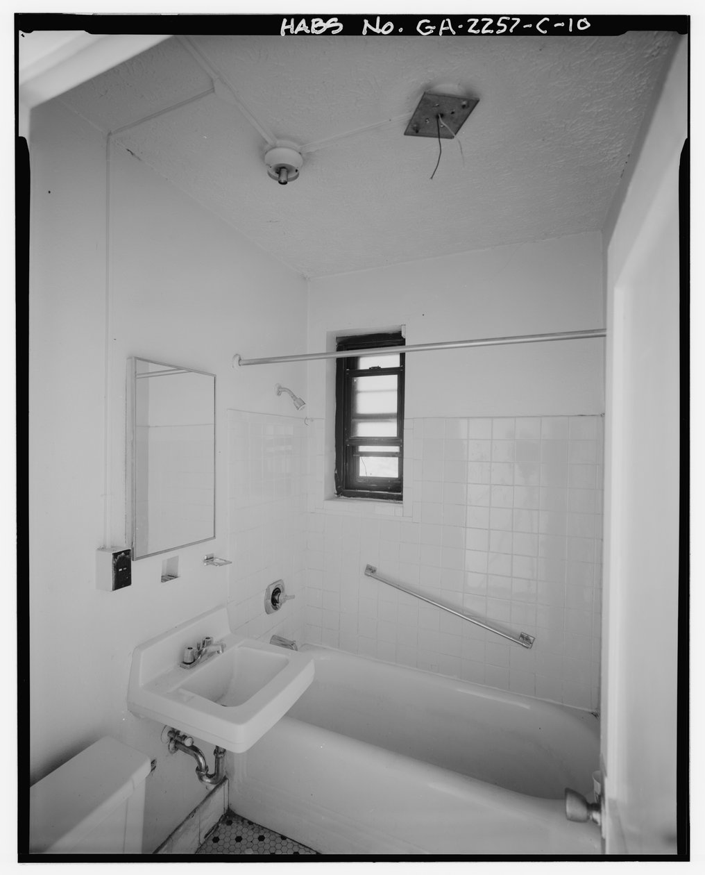 Techwood Homes, Gebäude Nr. 1, 575-579 Techwood Drive, Atlanta, Fulton County, GA von American Photographer