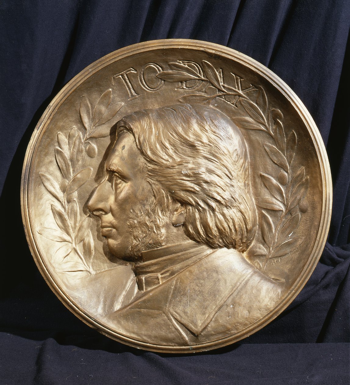 Medallion-Porträt von John Ruskin von Andrea Carlo Lucchesi