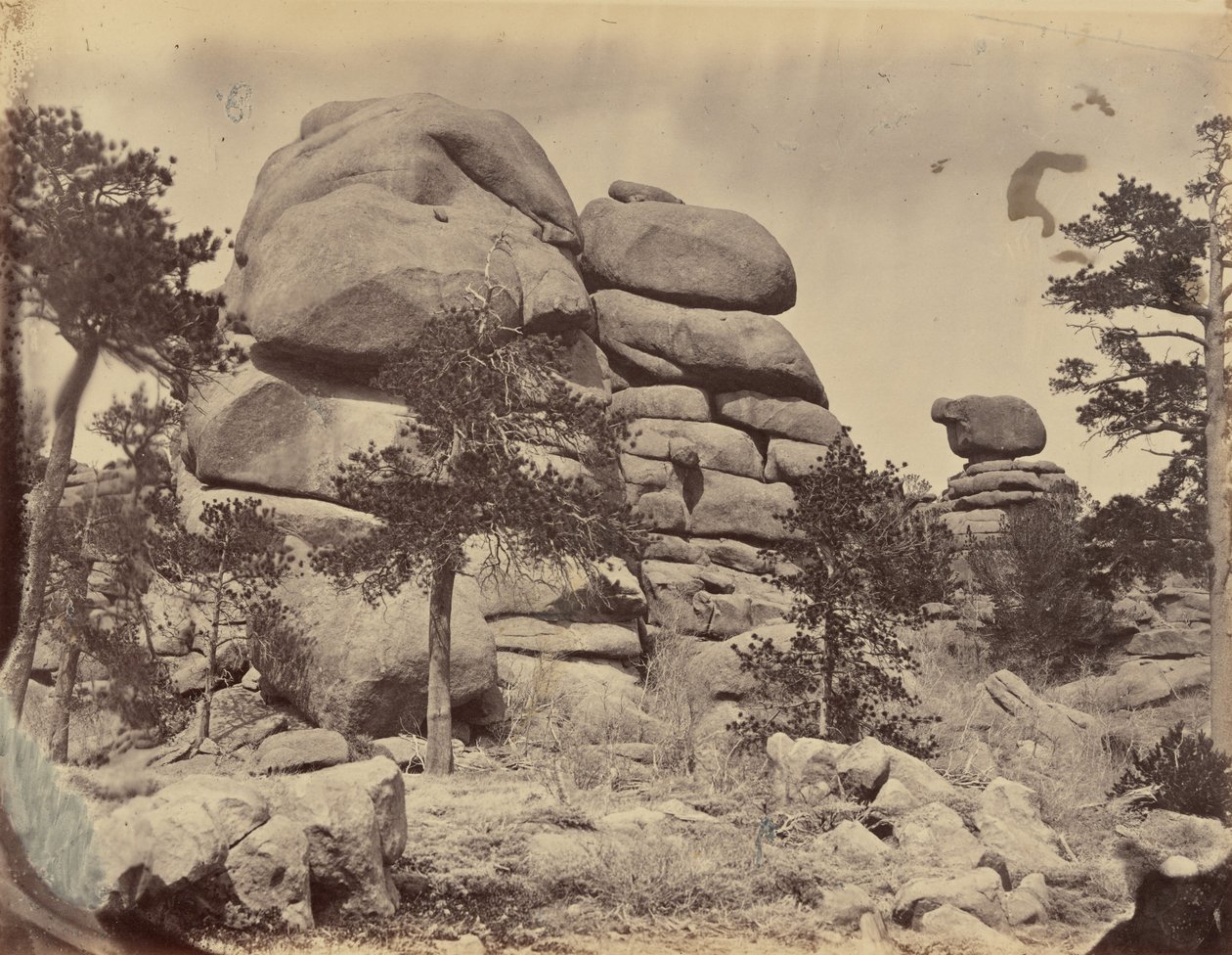 Tafel 3. Granitfelsen, nahe Beaufort Station, 1869 von Andrew Joseph Russell