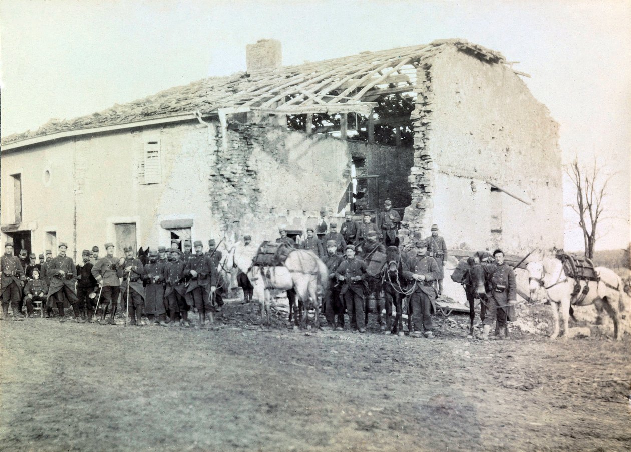 Fotografie aus einem persönlichen Album eines Infanterieleutnants während der ersten Monate des Ersten Weltkriegs von Anonymous Anonymous