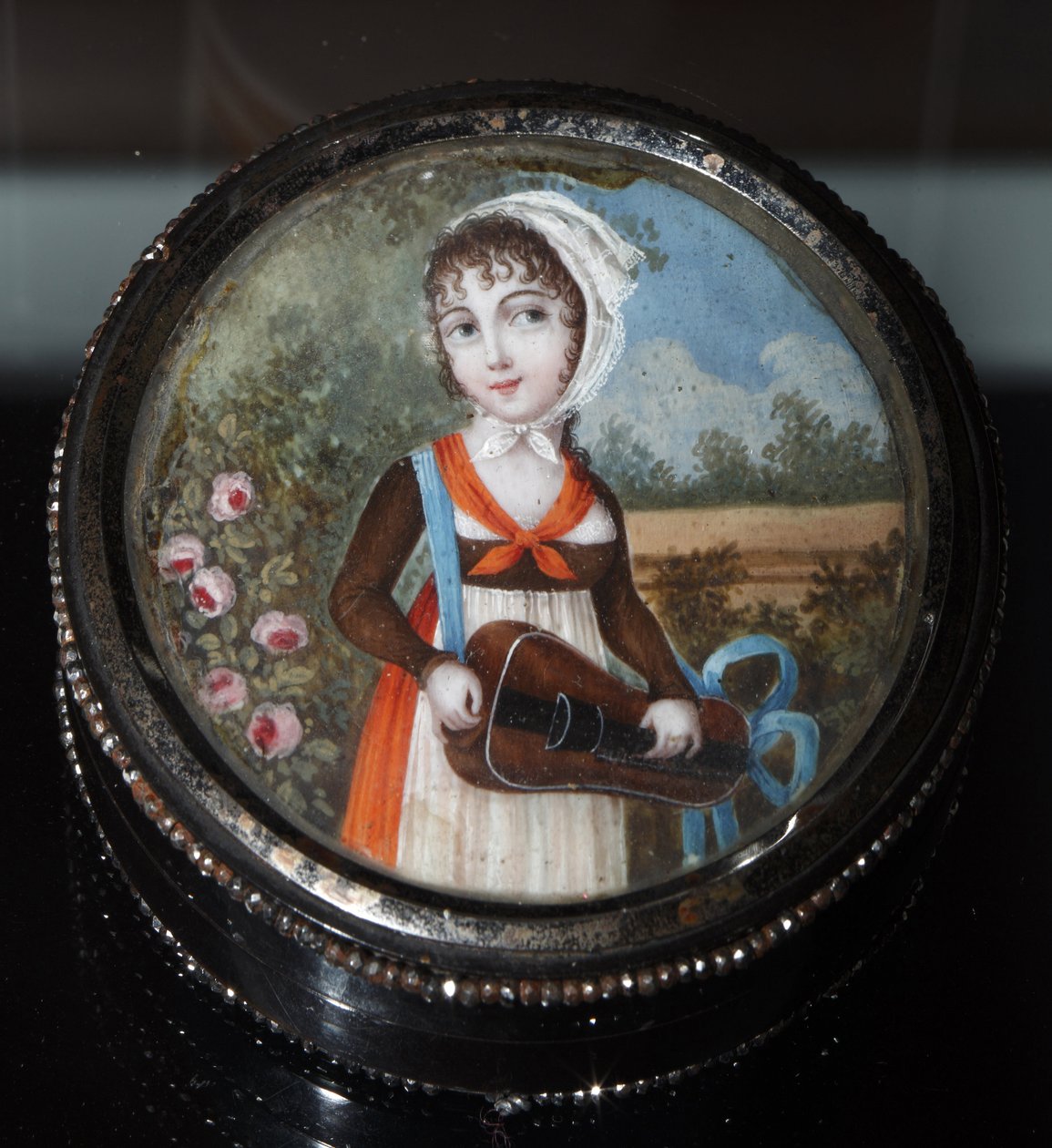 Porträt eines jungen Mädchens mit Drehleier, Aquarell anonym um 1800, Private Sammlung von Anonymous Anonymous