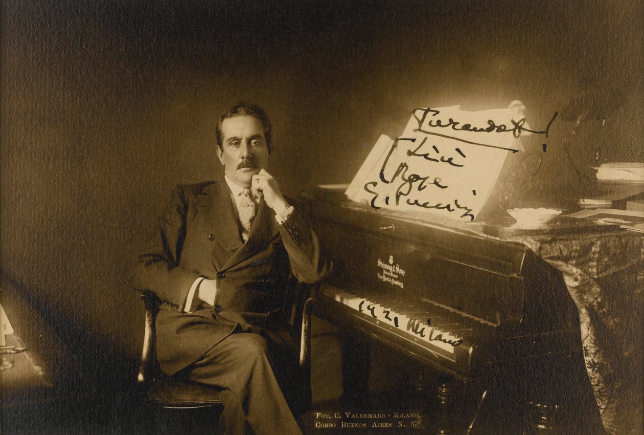 Porträt des Komponisten Giacomo Puccini (1858-1924) von Anonymous Anonymous