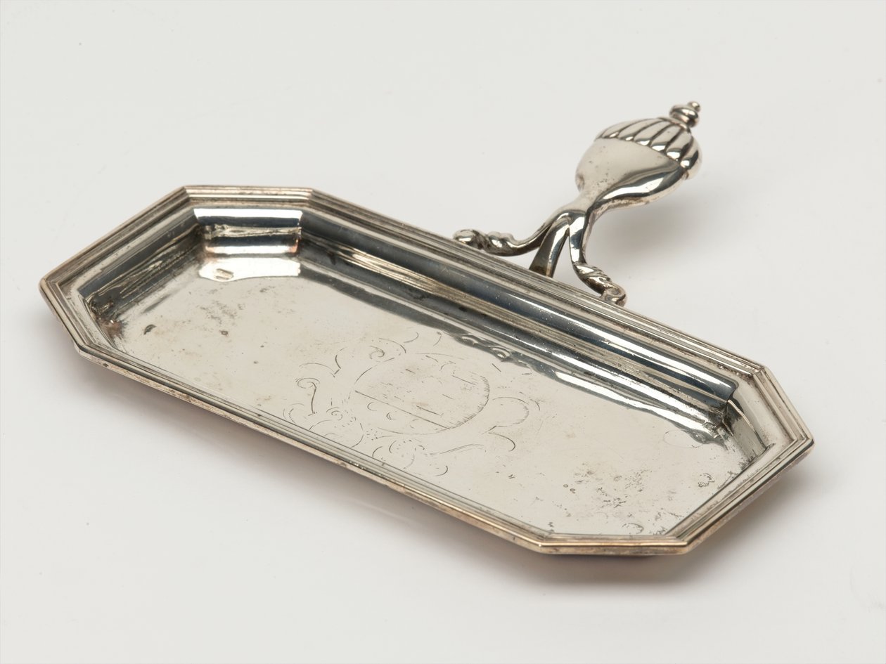 Kerzenlöscher-Tablett, Board of Ordnance, ca. 1696 von Anthony Nelme
