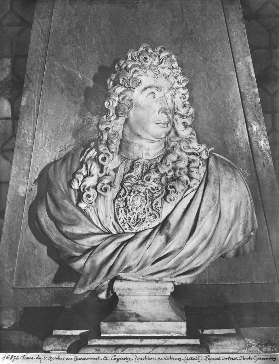 Grabmal von Charles Le Brun und seiner Frau Suzanne Butay, Detail von Charles Le Brun, 1692 von Antoine Coysevox