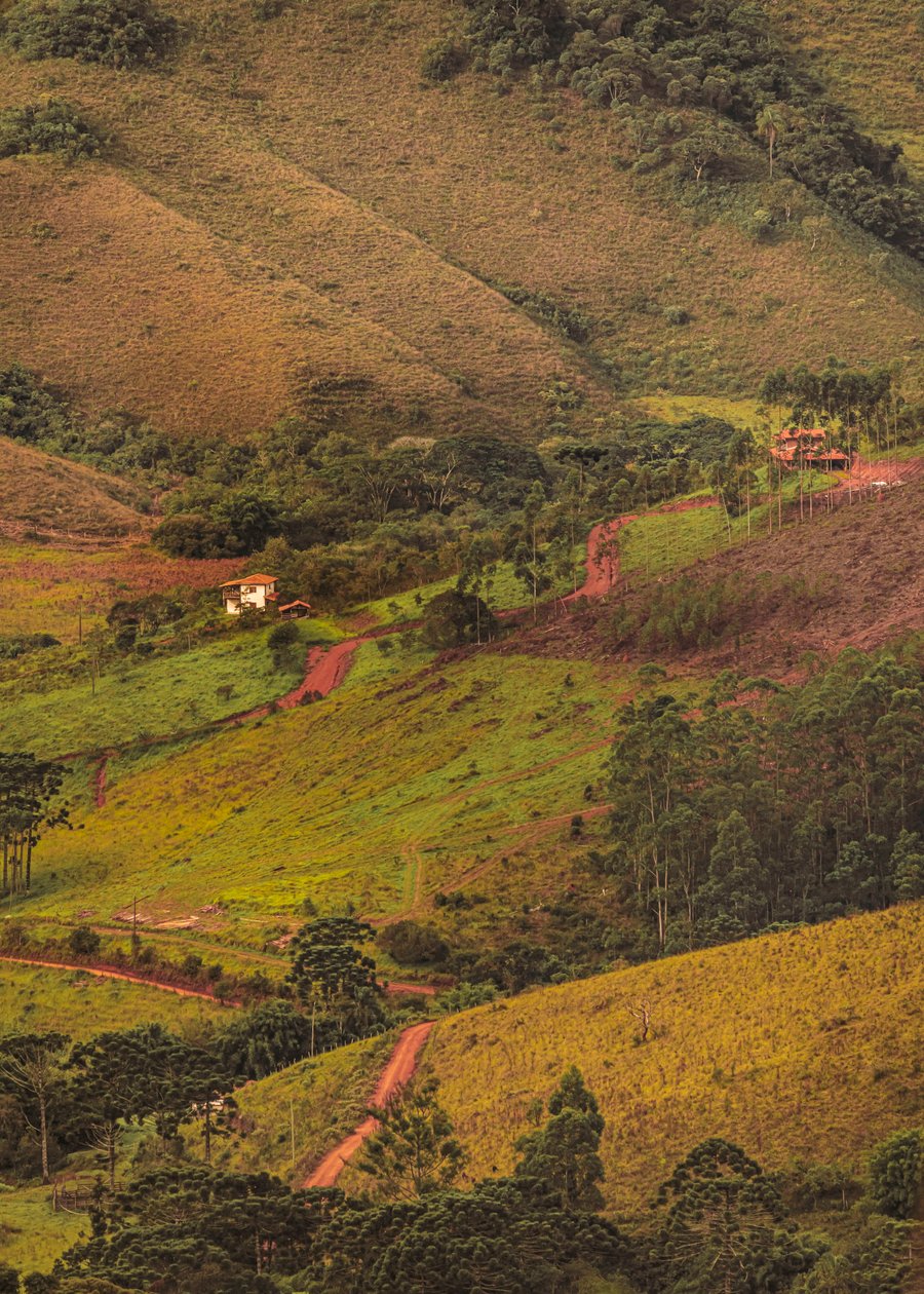 Montanhas de Minas, Brasilien von Antonio Schubert