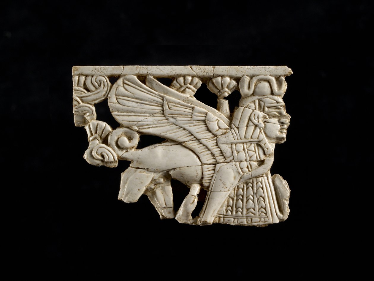 Sphinx-Fragment aus Fort Shalmaneser, Nimrud, assyrisch, 8. Jahrhundert v. Chr. von Assyrian School