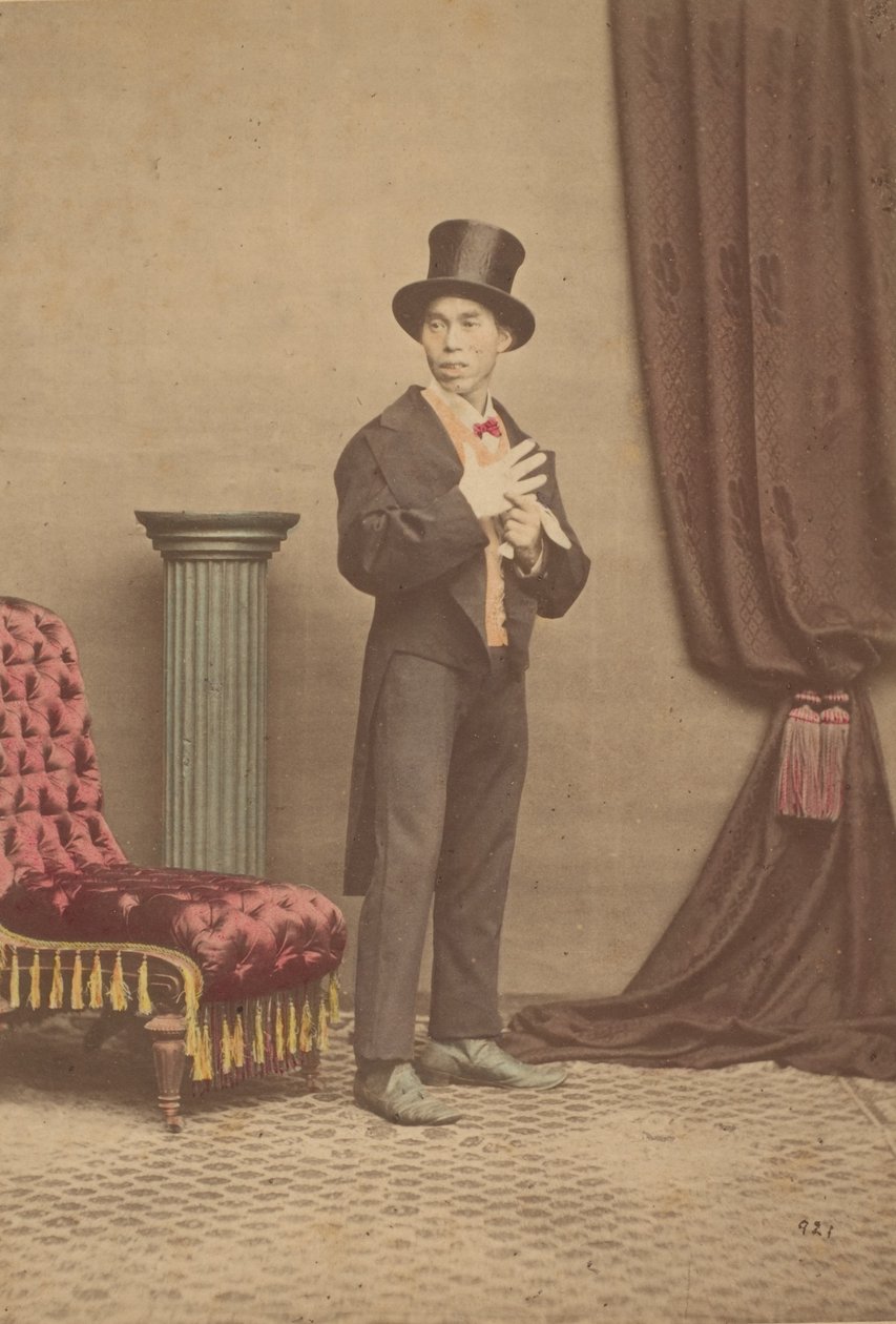 [Studio-Porträt eines japanischen Mannes in westlicher Kleidung], 1880er von Baron Raimund von Stillfried