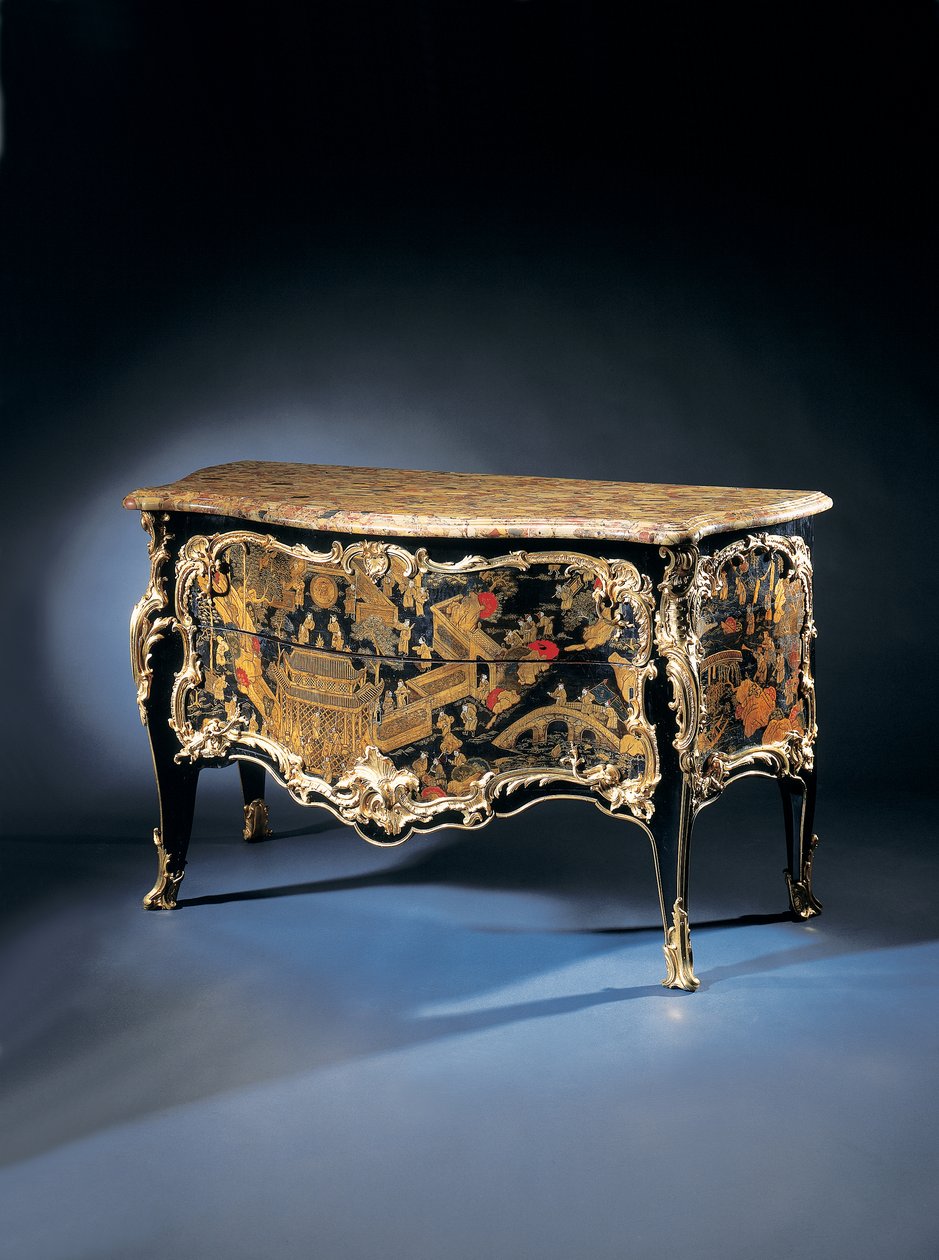 Eine Louis XV Kommode, 1710-65 von Bernard van Risenburgh II