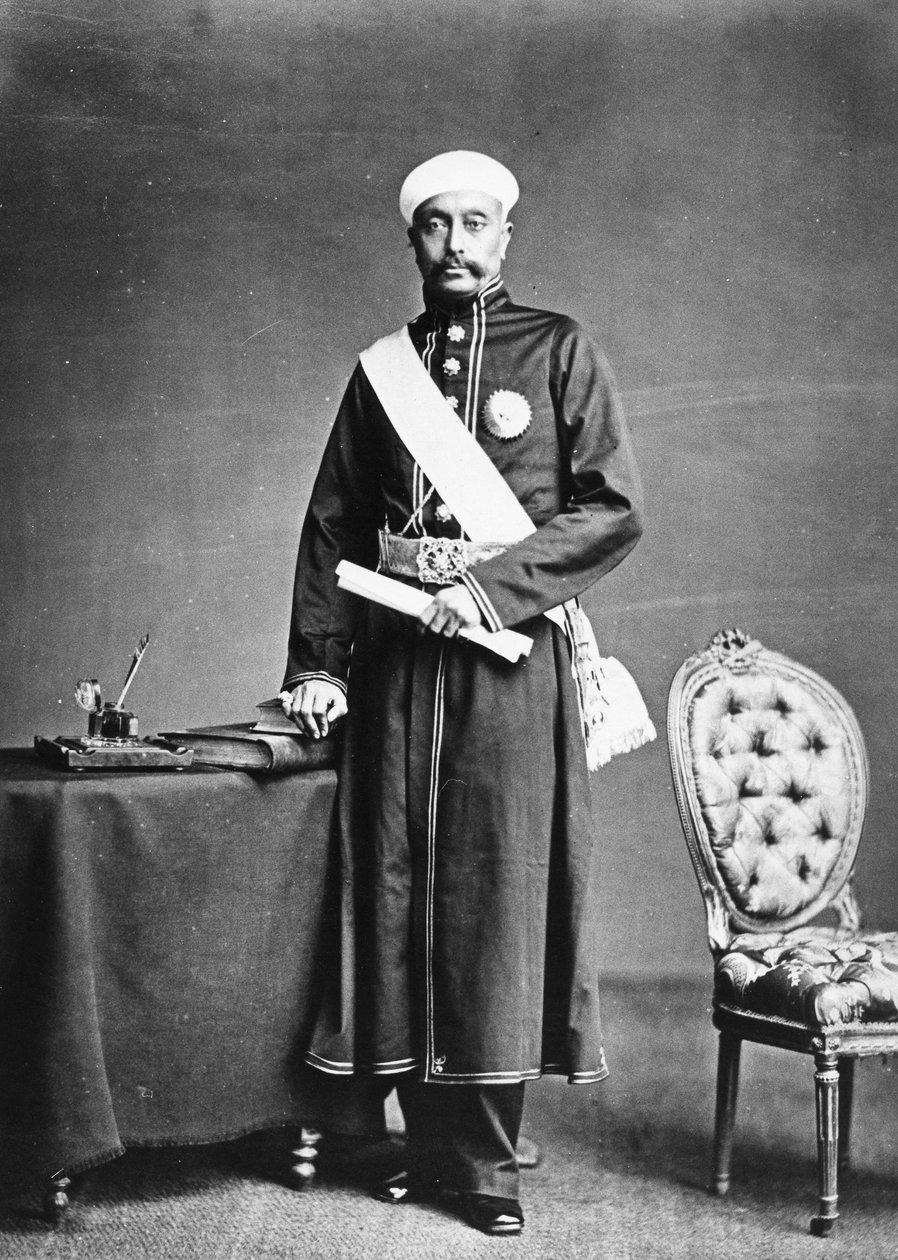 Sir Sala Jung, Premierminister des Nizam von Hyderabad, ca. 1870er von British Photographer