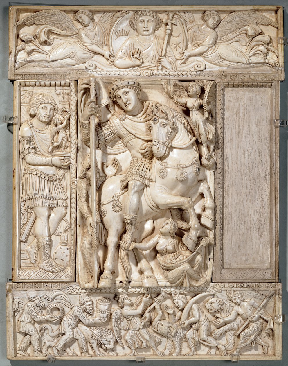 Der triumphierende Kaiser, bekannt als das Barberini-Elfenbein, 500-550 n. Chr. von Byzantine School