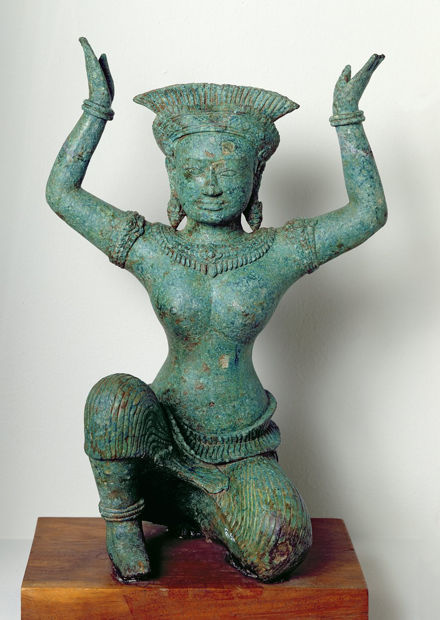 Kniende weibliche Figur zur Unterstützung eines Spiegels, aus Angkor Thom (Bronze) von Cambodian School