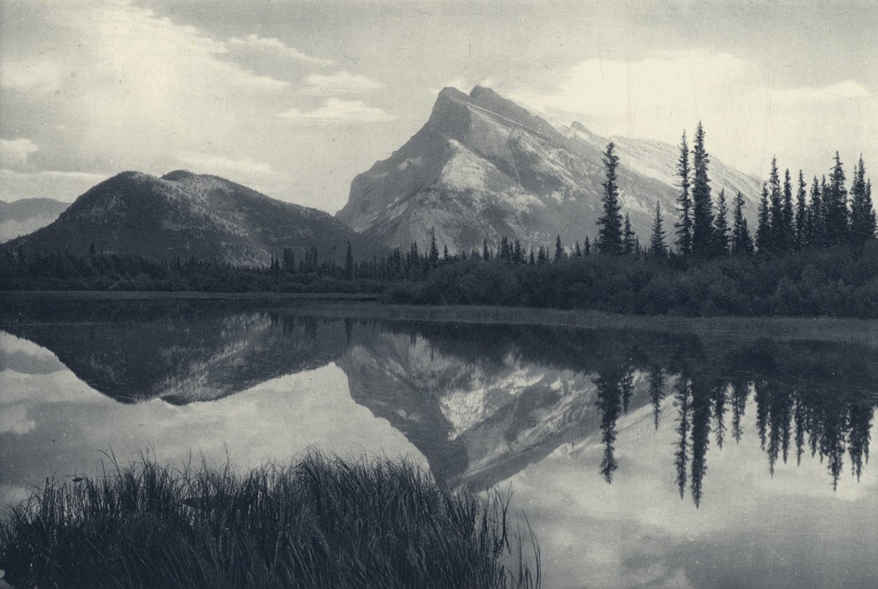 Die kanadischen Rockies: Mount Rundle, Banff und Vermillion Lakes von Canadian Photographer