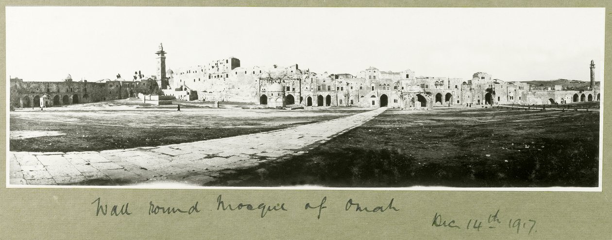 Mauer um die Moschee von Omah, 14. Dezember 1917 von Capt. Arthur Rhodes