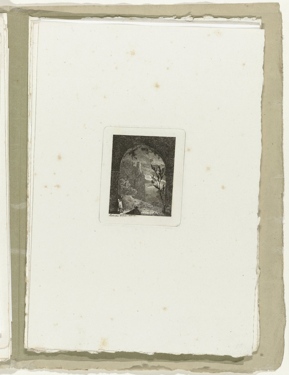 Mann mit Lanze in einem Durchgang von Carl August Lebschee