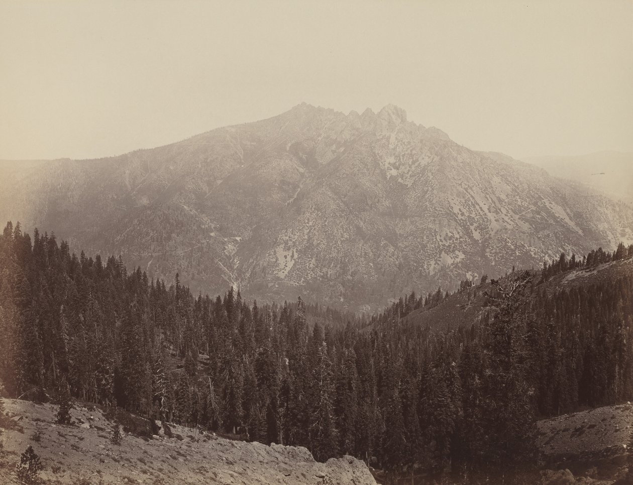 Downeville Butte, 1860er Jahre von Carleton Emmons Watkins