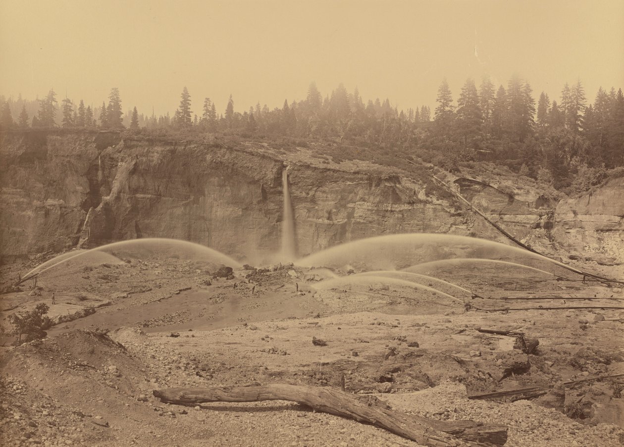 Malakoff Diggins, North Bloomfield, Nevada County, 1871 von Carleton Emmons Watkins