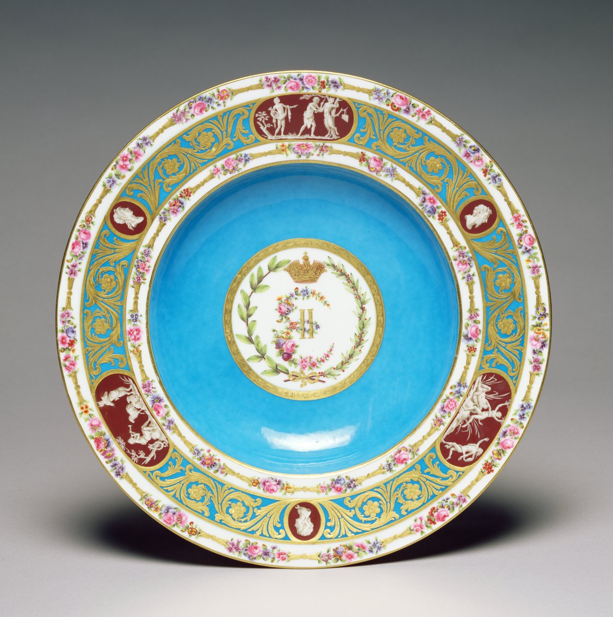 Teller aus dem Service der Kaiserin Katharina von Russland, 1778 (bemaltes und vergoldetes Porzellan) von Charles Nicolas Dodin