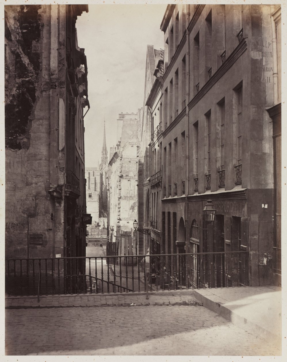 Rue Jean-de-Beauvais. Blick von der Rue des Écoles auf den im Bau befindlichen Boulevard Saint-Germain von Charles Marville