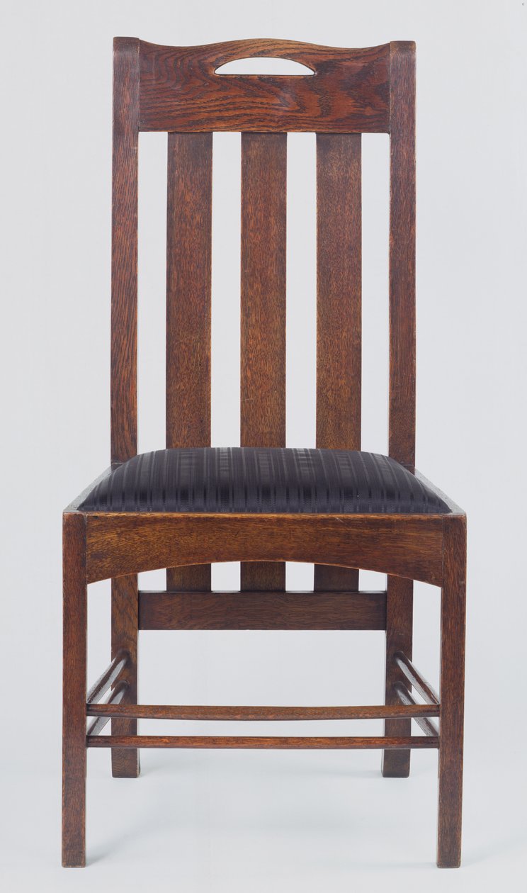 Seitenstuhl, eines von einem Paar, hergestellt für Miss Cranstons Argyle Street Tearooms, Glasgow, 1896 von Charles Rennie Mackintosh